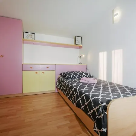 Prázdninový dům Stella *